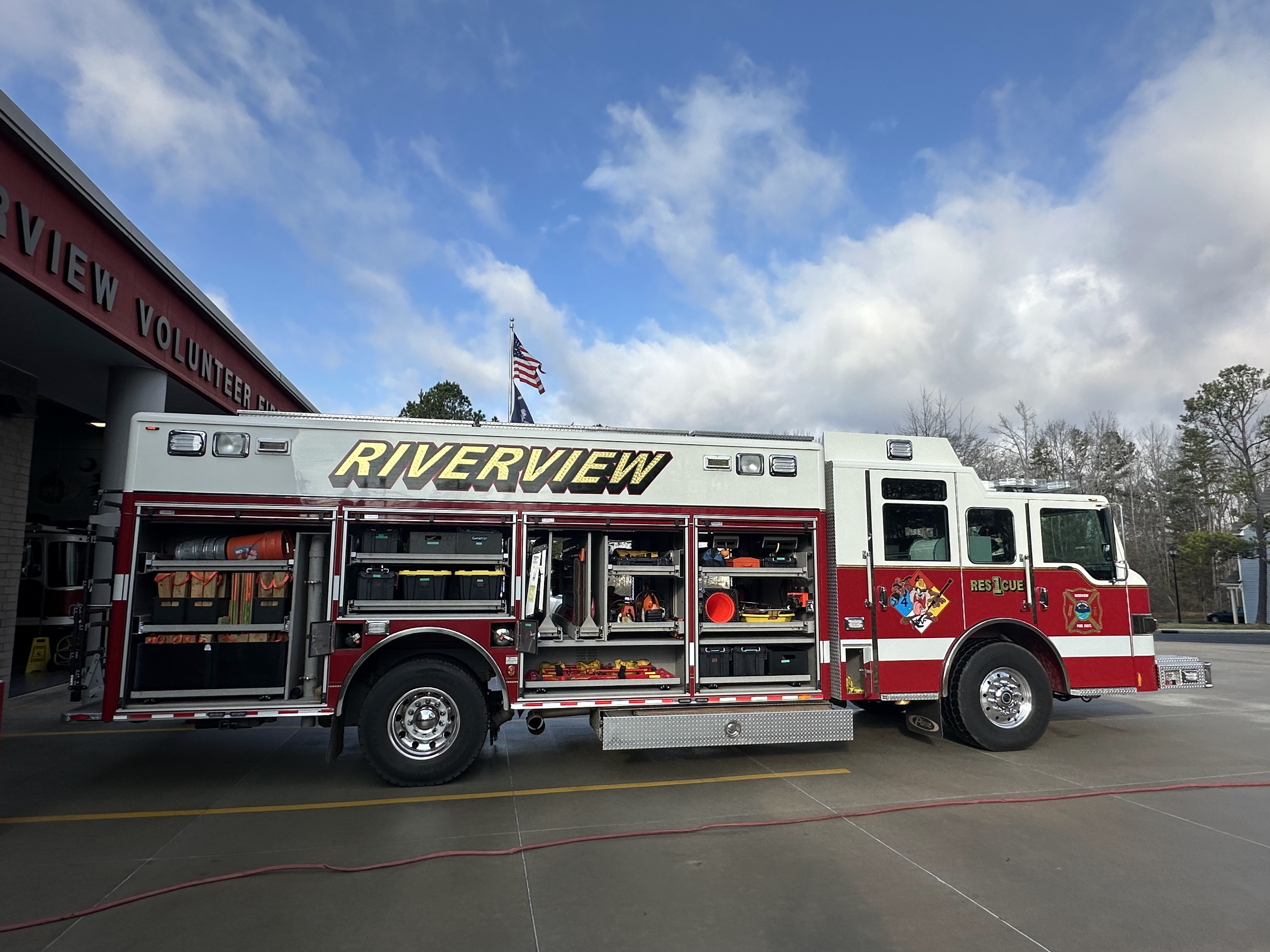 Riverview Fire Department Rescue 1 apparatus